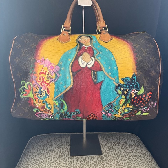 Authentic LOUIS VUITTON SPEEDY 40 custom painted Virgin Mary - Picture 2 of 7